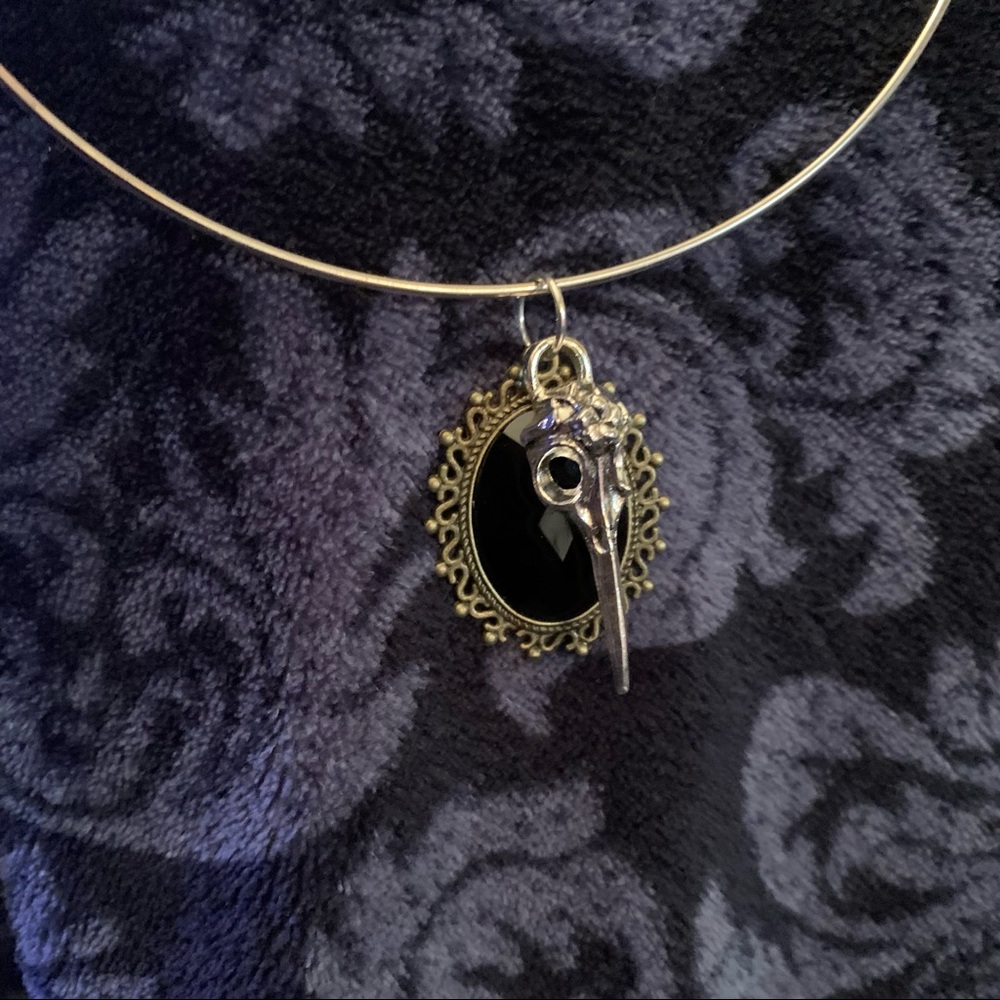 Goth bird skull black stone filigree ring necklace - Picture 7 of 7